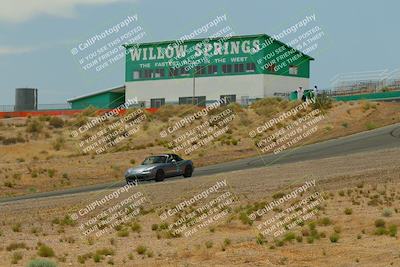 media/May-31-2025-CalClub SCCA (Sat) [[2c1a04e1ee]]/Race/Group 1/Turn 4b/